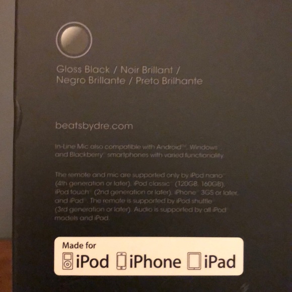 Beats by Dre Solo2 headphones (not wireless) - Picture 5 of 7